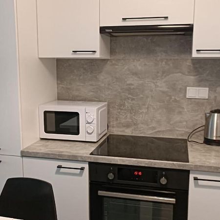 Apartment Z Ogrodkiem Na Warszawskiej Woli Varsovie Extérieur photo